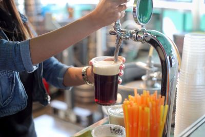 Bar, Tavern, Pub, and Sports Bar Insurance in Newberg, OR – Protect Your Business with Want Insurance